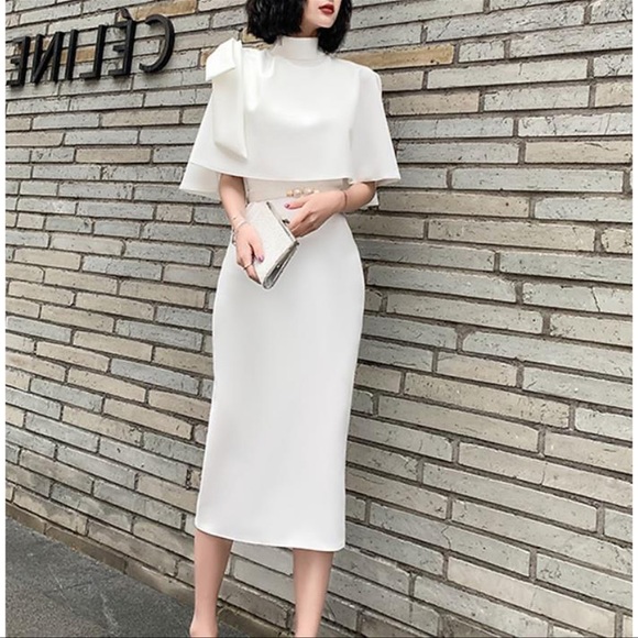 🆕 (S) Sheath/Column Elegant Cocktail Dress High Neck - Picture 1 of 3